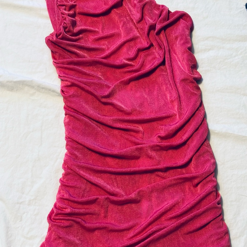 AKIRA One Shoulder Dress in Vibrant Pink